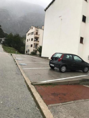 Apartments with a parking space Makarska - 20195